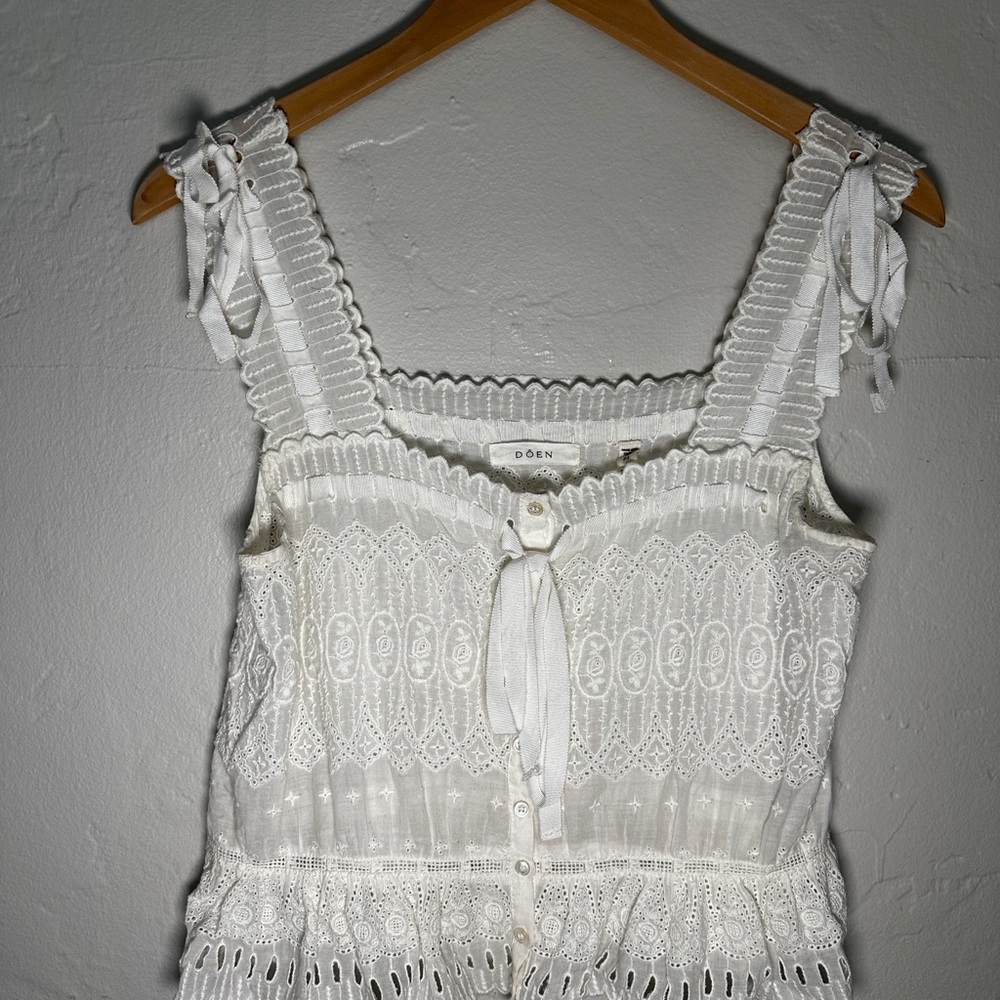 Doen Gaia Lace Sleeveless Top